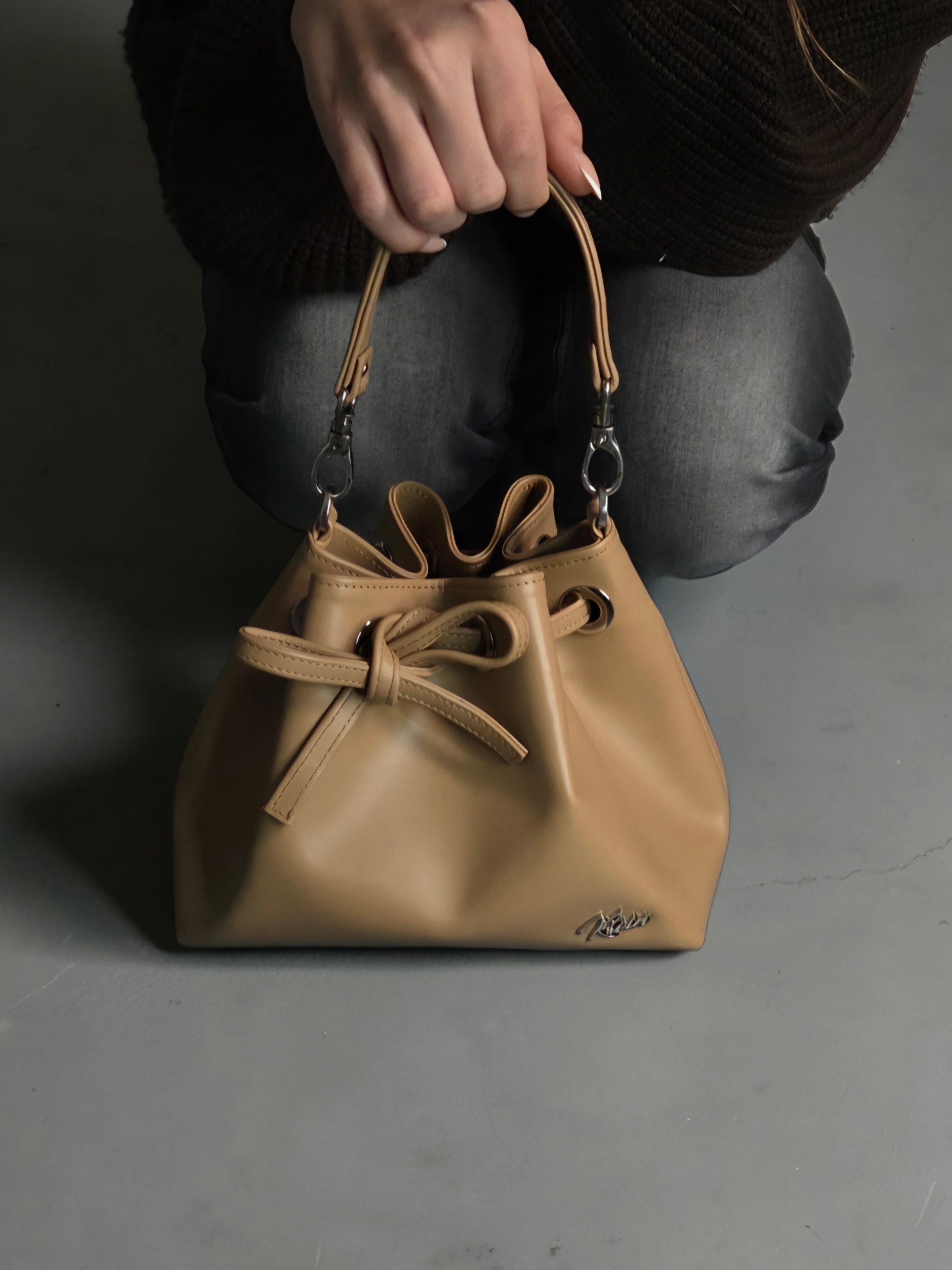 Shaped Base Bag 2015